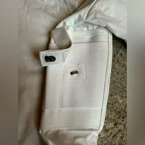 Under Tech Undercover V-Neck Compression White Concealed Carry Holster Shirt L