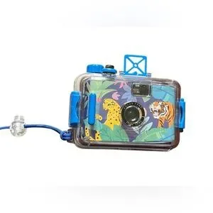 Underwater Camera - Blue Accents Sunnylife Brand