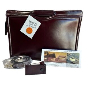 Unique Vintage SOLO Burgundy Portfolio