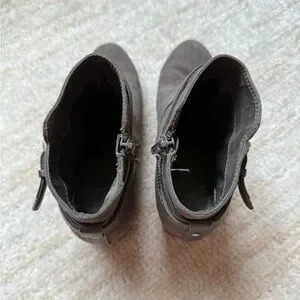 Unisa Booties Ankle Boots Size 6.5 Dark Grey