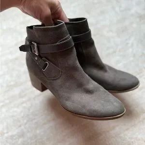 Unisa Booties Ankle Boots Size 6.5 Dark Grey Unisa Booties Ankle Boots Size 6.5 Dark Grey