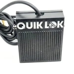 Universal Pedal QUIK LOK PS-15 Sustain Pedal 2 Channel Portable Keyboard 7' Cord