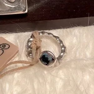 Uno De 50 Ring