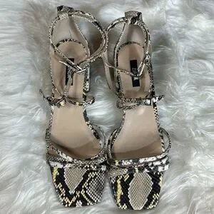 Unworn snake Print wedges