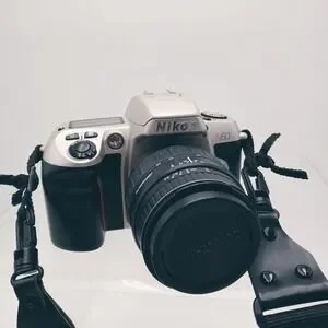 USED Nikon N60 35mm Camera w/ 20-80mm Lens and Accessories