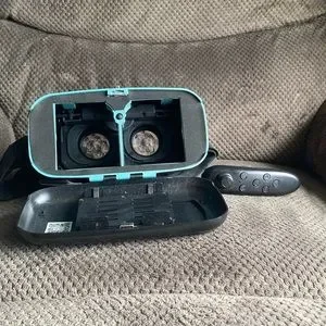 Utopia 360 VR With Controller
