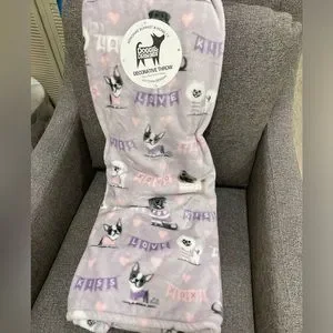 Valentine Dogs Lavender Plush Throw blanket Frenchies Poodles Pugs Lab 50x70 NWT