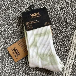 VANS “Off The Wall” Women’s Socks NWT