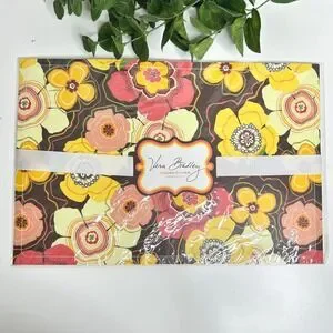 Vera Bradley NWT Laptop Skin Under Cover Adjustable Up to 17 Inch *‎ Buttercup