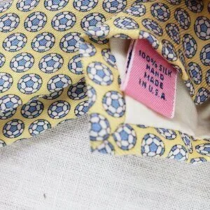 Vineyard Vines Silk Tie Soccer Ball Yellow Blue Preppy Boys USA Made