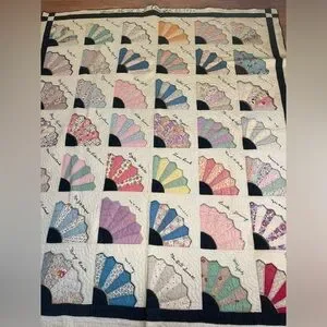 Vintage 1930s Colorful Feedsack Fan Friendship Signature Quilt Handmade 66"x77"