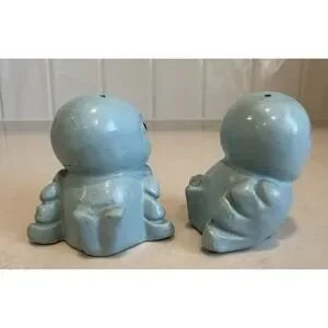 Vintage 1950's Little Blue Bird Salt And Pepper Shaker Set
