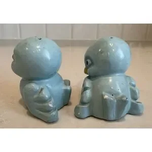 Vintage 1950's Little Blue Bird Salt And Pepper Shaker Set
