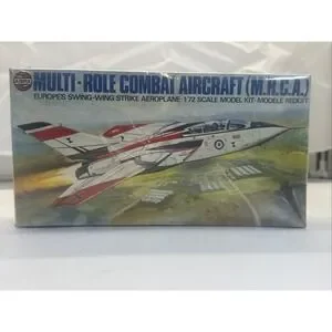 Vintage 1975 Airfix 1/72 scale Aircraft Model Kit M.R.C.A. Swing Wing‎ Strike