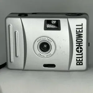 Vintage Bell + Howell Focus Free 28mm Lens 35mm Film Camera With Case