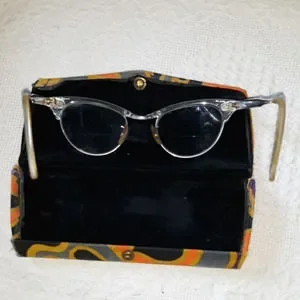 Vintage Cat Eye aluminum glasses