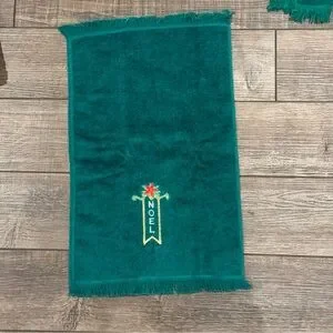Vintage Christmas Fingertip Holiday Hand Towels Lot Of 7 Kitchen Bath