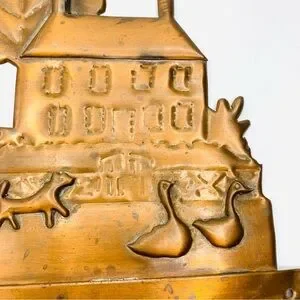 Vintage Embossed Copper Wall Hook – Colonial Farmhouse Scene With Dog And Ducks