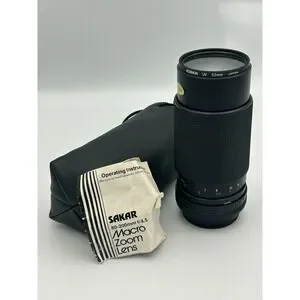 Vintage Film Camera Lens Sakar Macro 80-200mm Zoom 1:4.5 UV Filter
