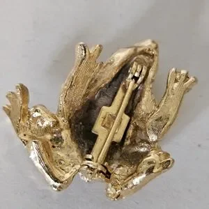 Vintage Gold Tone Faux Pearl Frog Brooch