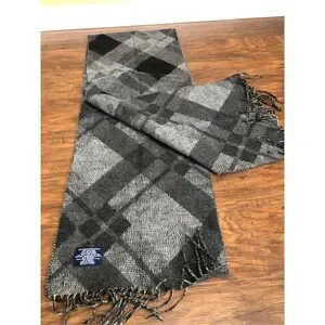 Vintage Gray Black White Plaid Scarf Made in Germany 100% Acrylic