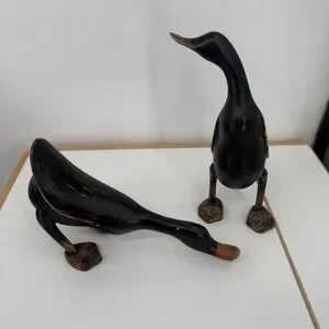 Vintage Hand-Craved Wooden Duck Figurines Black Brown Beaks Home Decor Set of 2