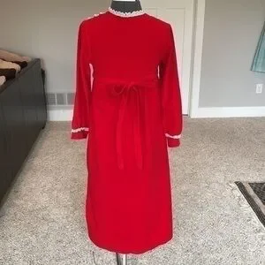 Vintage Hand Made Girls Nightgown