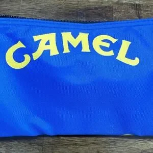 Vintage Joe Camel Smooth Character 6 Pack Can Cooler Insulated Sling NOS