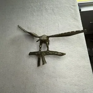 VINTAGE LARGE BRASS EAGLE PERCHED ON A BRANCH STATUE 18" WING SPAN