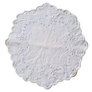 Vintage Lot 3 Round Linen Plate Doilies White Embroidery Floral Daisy