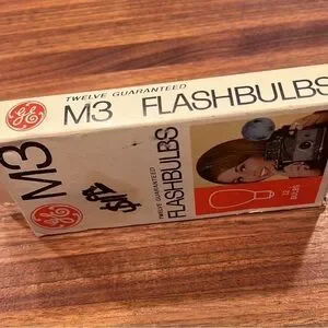 VINTAGE: M3 Flashbulbs - Still Work