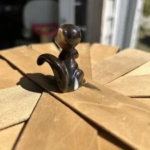 Vintage Mini Hagen Renaker Squirrel Black And Brown Squirrel