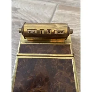 Vintage Park Sherman Perpetual Desk Calendar With Notepad Holder