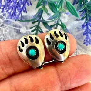 Vintage Sterling & Turquoise Bear Paw Shadowbox Clip Earrings