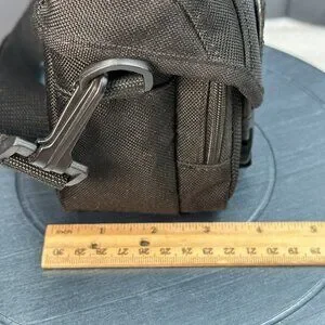 Vintage Tamrac 5292 Digital Camera Shoulder/Hip Bag Near Mint Compact