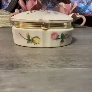 Vintage Victorian Garden Victorian Rose Porcelain Trinket Box