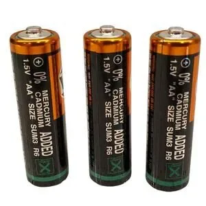 VINTAGE Vinnic AA Battery SUM3 1.5 Volt Extra Heavy Duty Orange Black Collector