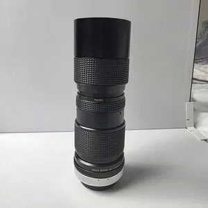 Vintage Vivitar 85-205mm F3.8 Macro Focusing Auto Zoom Lens Japan M42 Mount