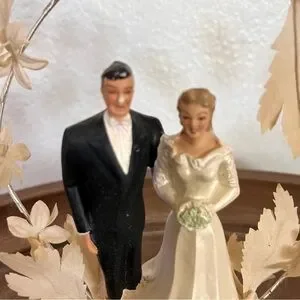 Vintage Wedding Cake Topper With Bride And Groom