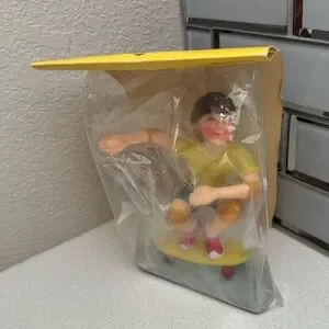 Vintage Wilton Cake Topper Skateboard Stunt Rider Skateboarder 1979 70s