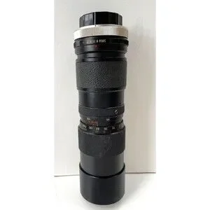 Vivitar 85-205mm F/3.8 Tele-Zoom Lens W/ Skylight Filter Lens Caps & Case