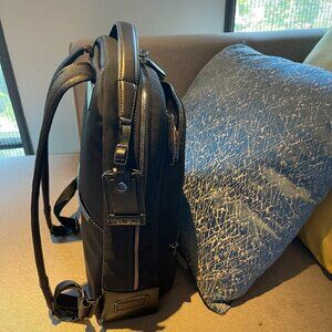 VOYAGEUR Montana Backpack