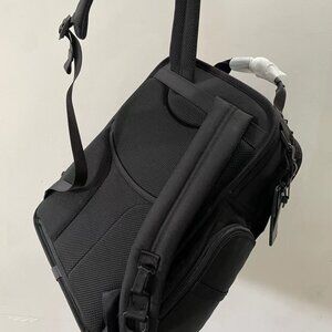 VOYAGEUR Montana Backpack