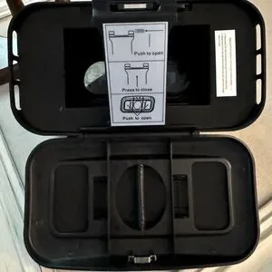 VR Park Headset Compatible with IPhone & Android NWOT