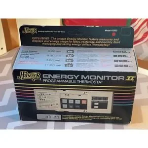 Vtg 1988 In Box Hunter Energy Monitor II Programmable Thermostat 42203
