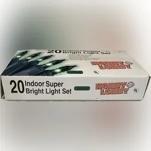 VTG 20 INDOOR SUPER BRIGHT LIGHT SET VIBRANT GREEN HOBBY LOBBY CHRISTMAS TREE