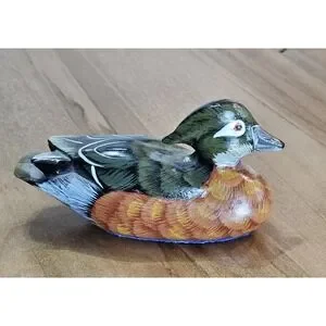 Vtg Hand Carved Hand Painted Wooden Rustic Wood Duck Shelf Sitter Cabin Decor
