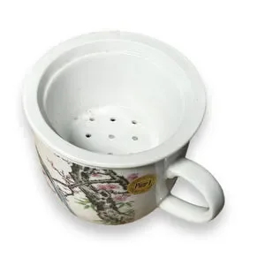 VTG JAPANESE TEA CUP BEAUTIFUL PORCELAIN INFUSED TEA CUP JAPANESE DECOR