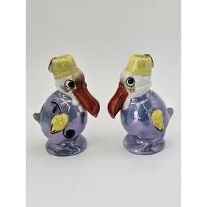 Vtg Mid-Century Anthropomorphic Pelican Birds w/Fez Salt & Pepper Shakers Japan