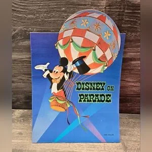 Vtg Vintage 1969 Disney On Parade Program Disneyland Mickey Cover 1st Year